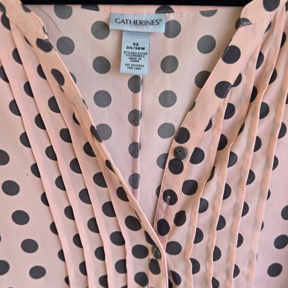 Catherine's Blouse Size 5X (34/36) Button Front Peach Pink Roll Tab 3/4 Sleeve - Picture 2 of 13